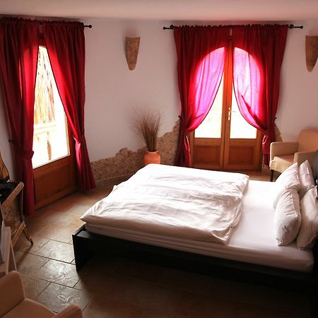 Weingut & Landhotel Can Davero Binissalem Buitenkant foto